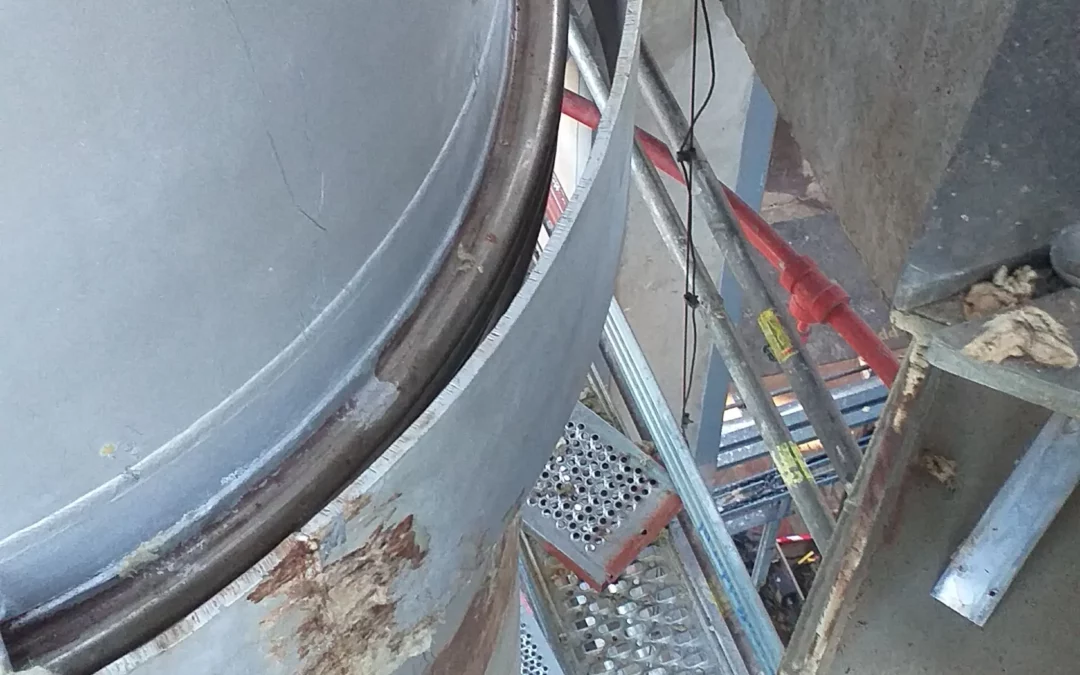 Kompensator pękł – poważne błędy w&nbsp;montażu